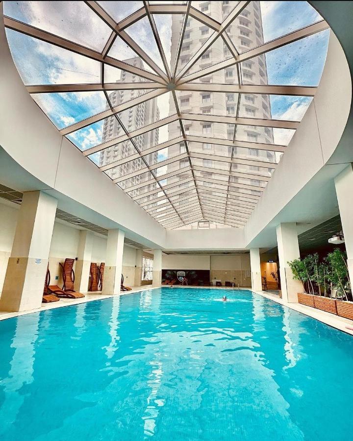 Alfred Sky Smart Apartment 29Th Spa Included Skopie Exterior foto