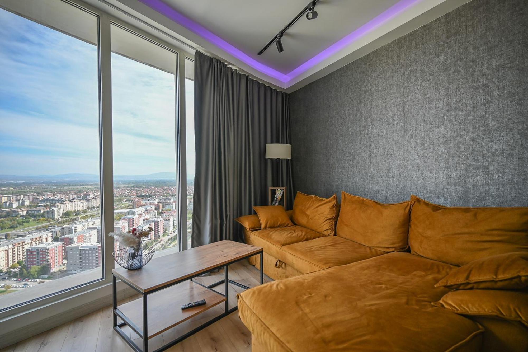 Alfred Sky Smart Apartment 29Th Spa Included Skopie Exterior foto